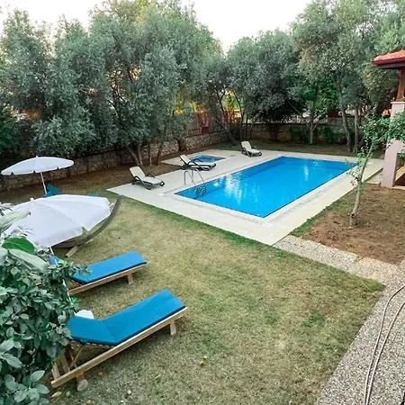 וילה Cem Luxury - Private Pool - Oludeniz, פאטהיה
