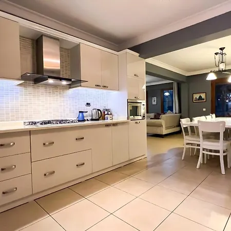 Cem Luxury - Private Pool - Oludeniz, Villa